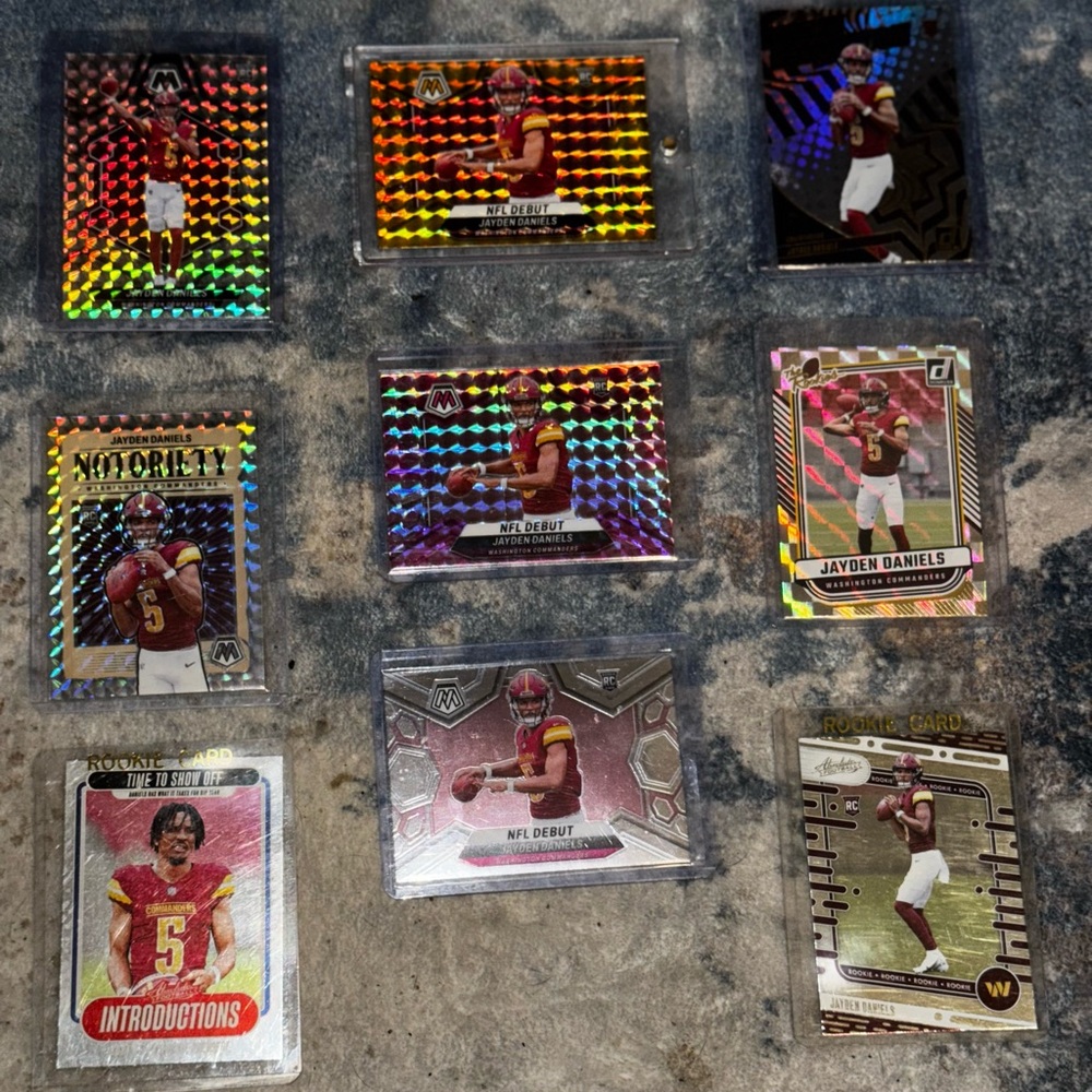 Jayden Daniel’s ROY❗️🔥🔥🔥 rookie card lot! With mosaic/absolute/Panini based